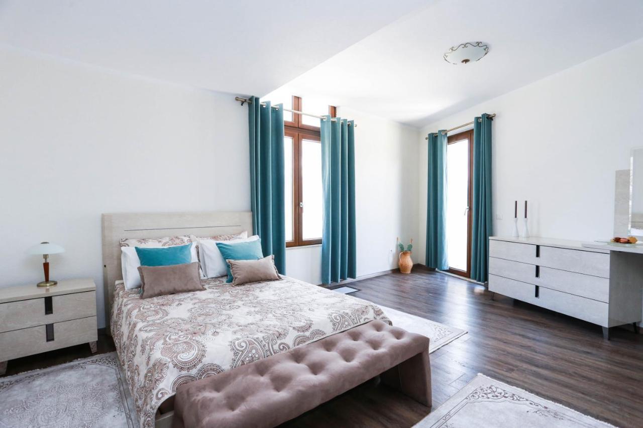 Villa Semiramis Tivat Eksteriør bilde
